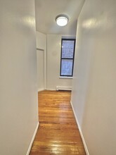924 Hancock St, Unit 4 in Brooklyn, NY - Foto de edificio - Building Photo