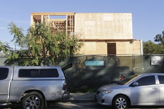 4118 Wade St in Los Angeles, CA - Foto de edificio - Building Photo