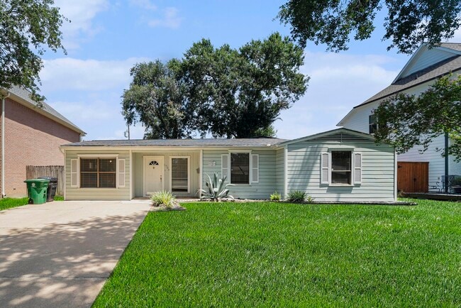 1720 Libbey Dr