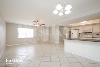 1505 NE 10th Ln in Cape Coral, FL - Building Photo - Building Photo