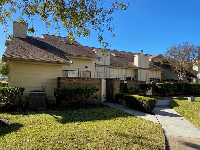 property at 3232 Windchase Blvd