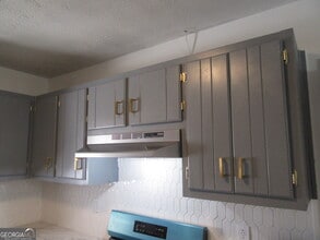 613 Windsor Dr SE in Conyers, GA - Building Photo - Building Photo