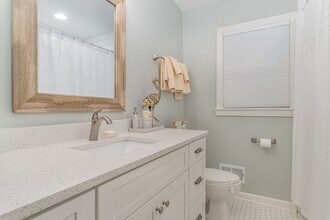 5817 Fredericksburg Dr in Nashville, TN - Building Photo - Building Photo