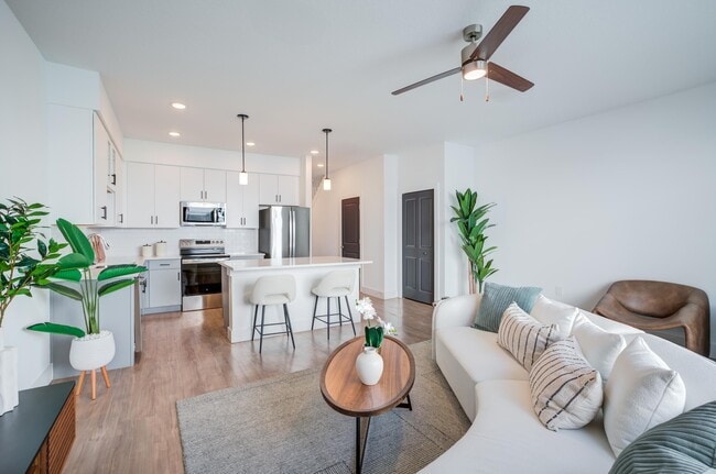 Summerwell Buenaventura Lakes II