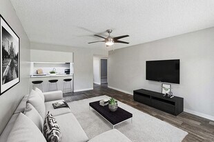 Indigo Park in Albuquerque, NM - Building Photo