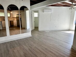 2394 NE 136th Ln in North Miami Beach, FL - Building Photo - Building Photo
