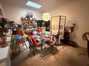 5735-5737 N Scout Island Cir in Austin, TX - Building Photo - Building Photo