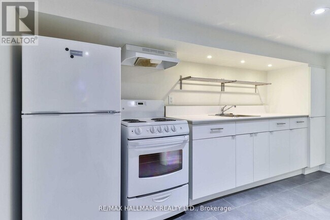 281 Symington Ave in Toronto, ON - Building Photo - Building Photo