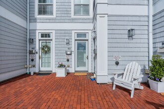 162 Main St in Manasquan, NJ - Building Photo - Building Photo