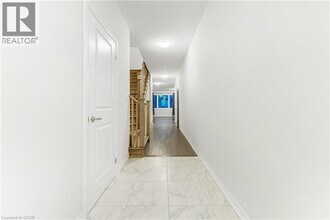 29 Blacklock St in Cambridge, ON - Building Photo - Building Photo