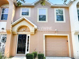 8269 Halls Hammock Ct in Jacksonville, FL - Building Photo