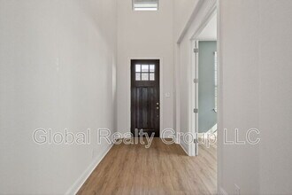 6825 Hallie Lp in Schertz, TX - Building Photo - Building Photo