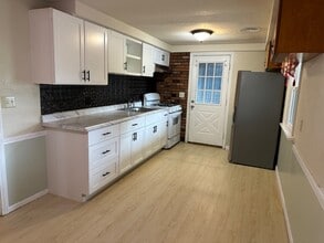 881 Moyer Ave in Boardman, OH - Building Photo - Building Photo