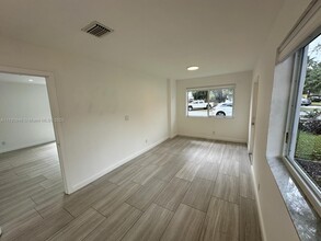 708 SW 6th St in Hallandale Beach, FL - Building Photo - Building Photo