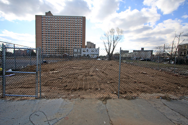 2930 W 19th St in Brooklyn, NY - Building Photo - Building Photo