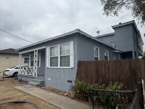 8665 Higuera St in Culver City, CA - Building Photo - Building Photo