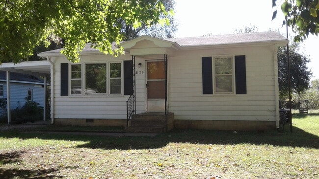 property at 3126 W Madison St