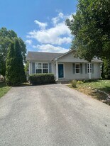 416 Lincoln Ct in Bowling Green, KY - Building Photo