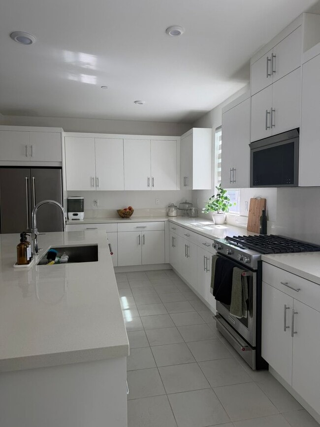 2724 Everly Dr in San Diego, CA - Building Photo - Building Photo