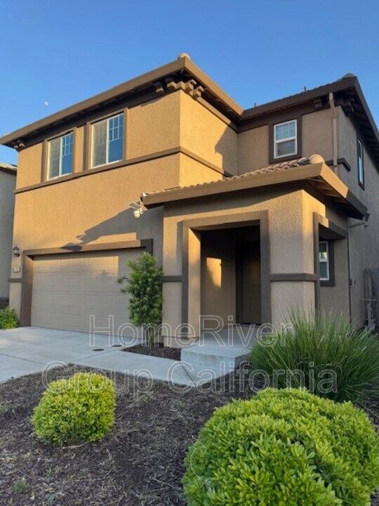 4306 Ibiza Island Way in Sacramento, CA - Building Photo