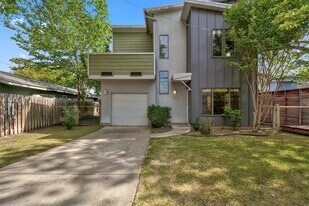 1203 E 2nd St in Austin, TX - Building Photo