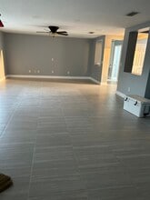 2154 W Firwood Dr in Deltona, FL - Foto de edificio - Building Photo