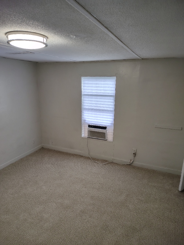 128 SE Guinevere Ct in Lake City, FL - Building Photo - Building Photo