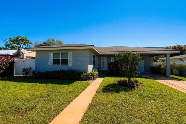 property at 1260 SW 32nd St