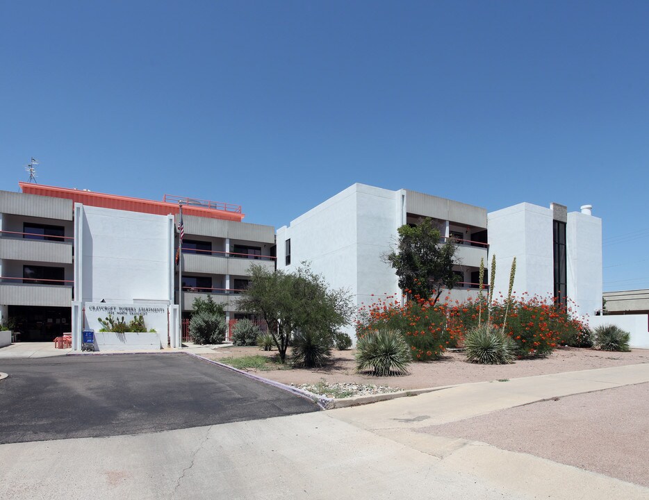 Craycroft Tower Apartments in Tucson, AZ - Building Photo