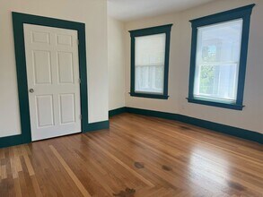 130 Hubinger St, Unit N-306 in New Haven, CT - Building Photo - Building Photo