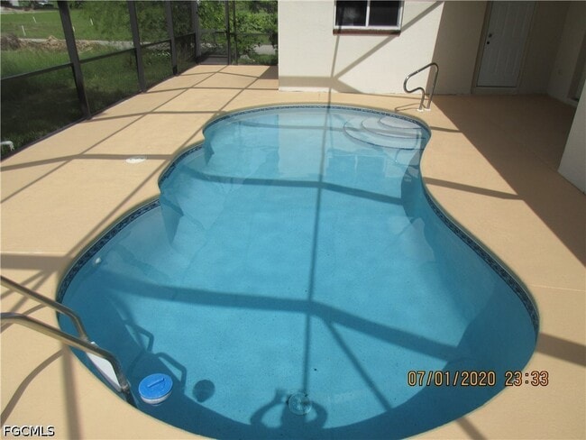 property at 918 NE 13th St