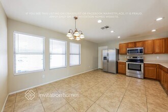 11526 W Wethersfield Rd in El Mirage, AZ - Building Photo - Building Photo