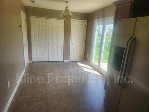 811 Daybreak Dr in Avon, IN - Building Photo - Building Photo