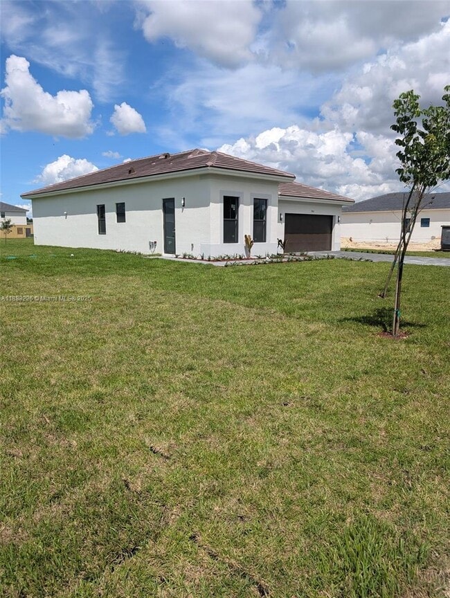 19565 SW 325th Ln in Homestead, FL - Building Photo - Building Photo