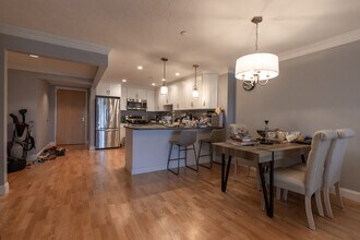 1001 Marina Dr, Unit 205 in Quincy, MA - Building Photo - Building Photo