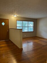 2545 S Nettleton Ave in Springfield, MO - Building Photo - Building Photo