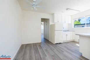 439 S 4th St, Unit 30 in San Jose, CA - Building Photo