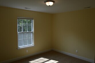 132 Springfield Rd in Statesville, NC - Building Photo - Building Photo