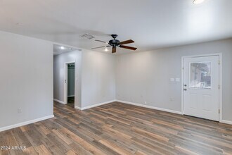 2348 N 28th Pl in Phoenix, AZ - Building Photo - Building Photo