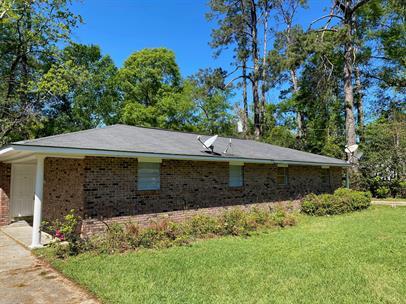 215 Daniel St in Amite, LA - Building Photo