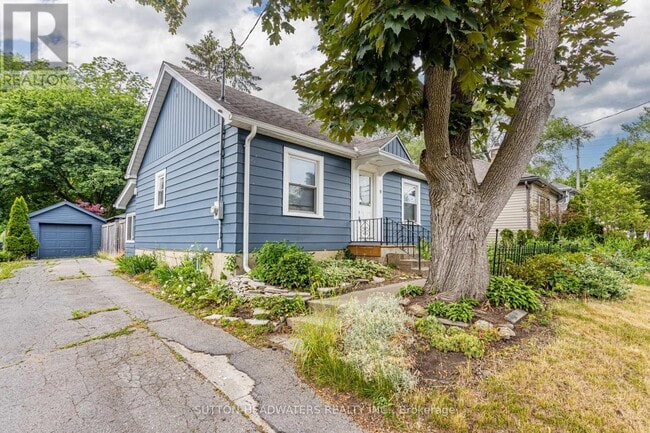 property at 9 Forward Ave