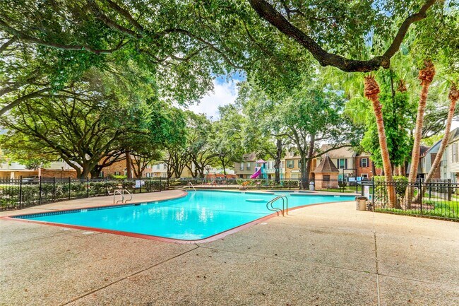 property at 13374 Trail Hollow Dr