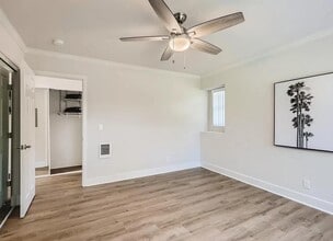 3172 Via Alicante in San Diego, CA - Building Photo - Building Photo