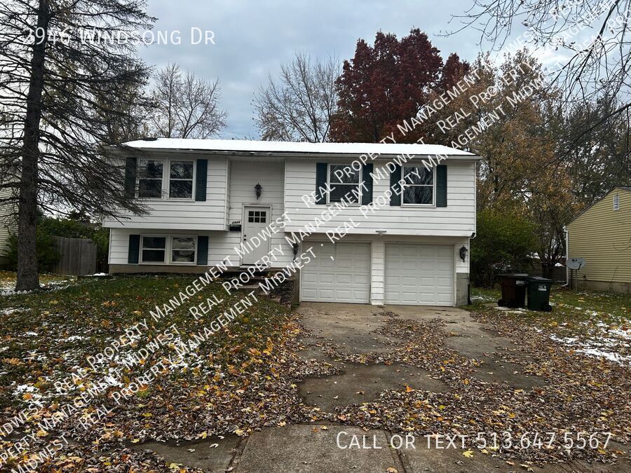 2946 Windsong Dr in Cincinnati, OH - Building Photo