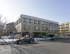 1544 Bedford St in Stamford, CT - Building Photo