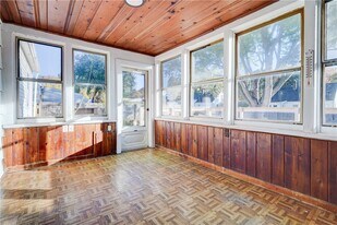 100 Bleacker Rd in Rochester, NY - Building Photo