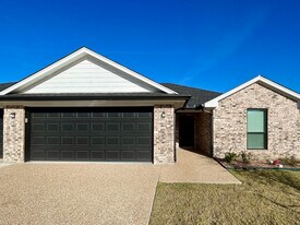 100 W Windmill Way in Robinson, TX - Building Photo