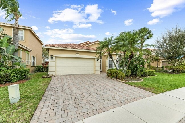 7363 Via Luria in Greenacres, FL - Building Photo - Building Photo