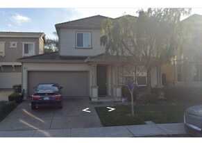 438 Chestnut St in Brentwood, CA - Building Photo