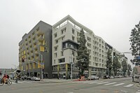 Building Photo - G12 Apartments in Los Angeles, California